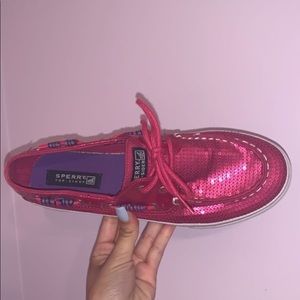 Pink sperrys